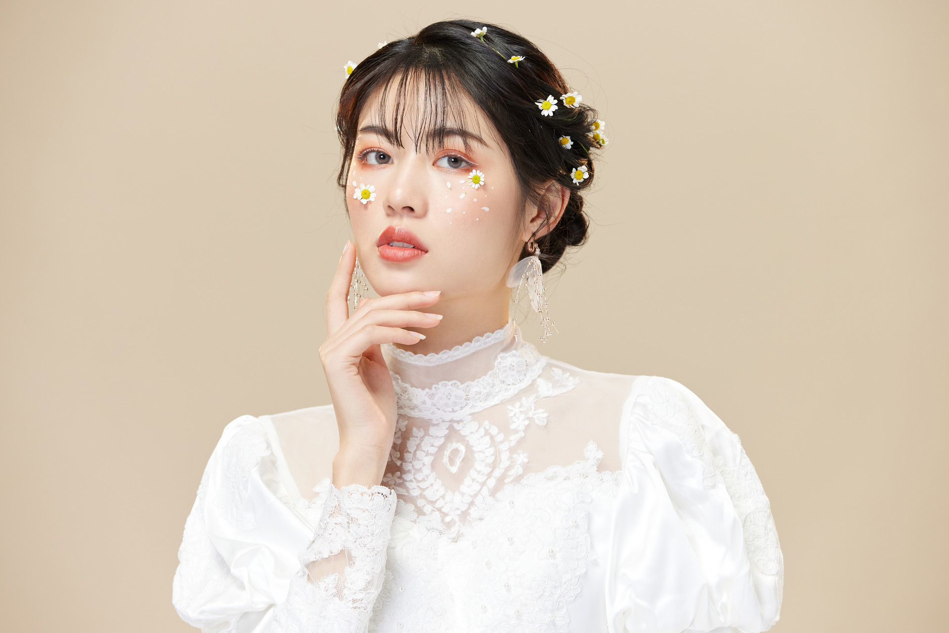 新手學化妝難嗎？去哪里學化妝？