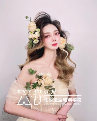 鄭州化妝學校