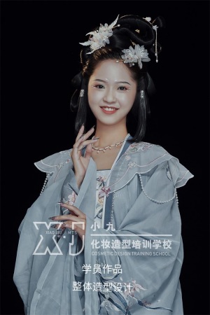 化妝學校