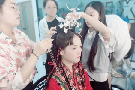 學化妝之后如何找工作？你知道這些嗎？