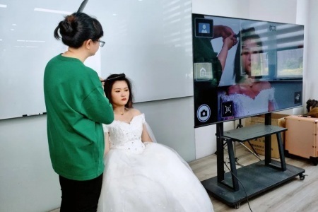 化妝培訓(xùn)學(xué)校多少錢？行業(yè)揭秘大公開！