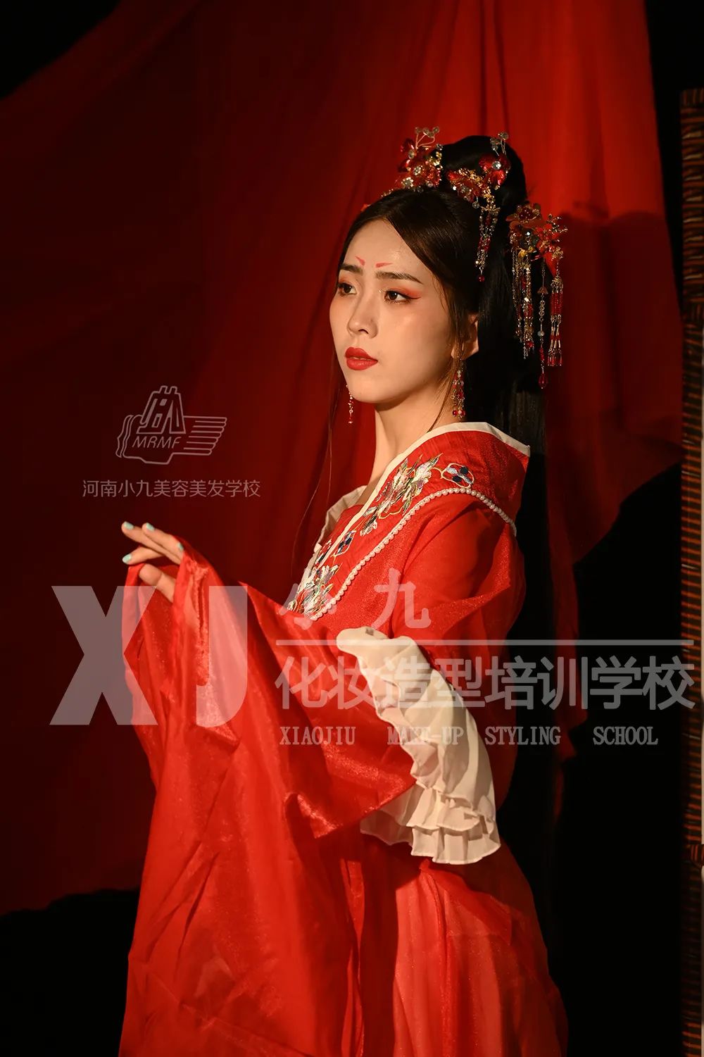 鄭州化妝學校