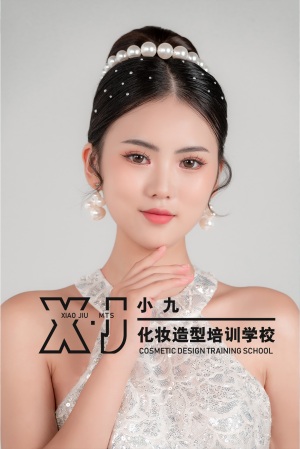學(xué)員化妝造型作品賞析
